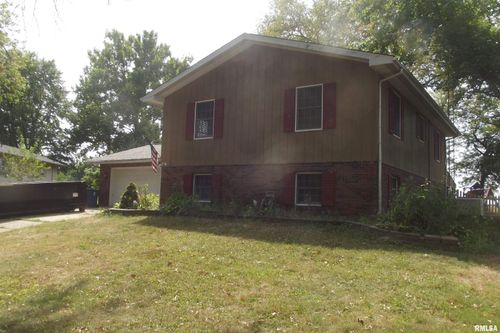 856 Oxford Dr, Chatham, IL, 62629-1238 | Card Image