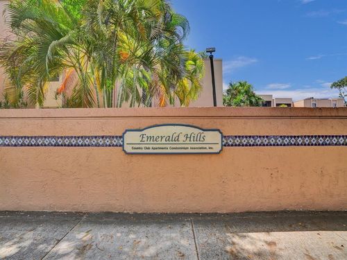 7-4000 N Hills Dr, Hollywood, FL, 33021-2462 | Card Image