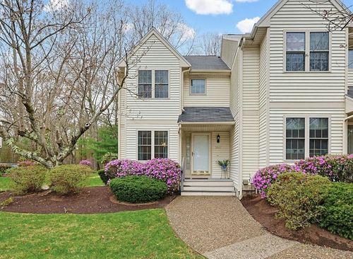 301-3301 Maple Brook Road, Bellingham, MA, 02019 | Card Image