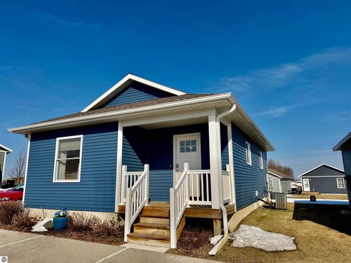 1072 Cupola Pl, Traverse City, MI, 49696-8947 | Card Image