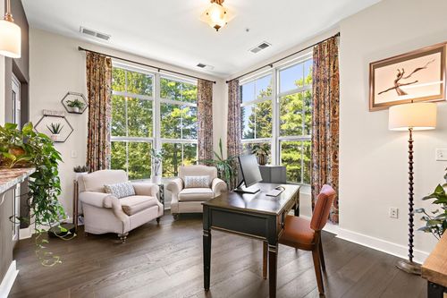 apt-82-3 Greenwich Dr, Jersey City, NJ, 07305-1158 | Card Image