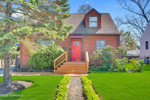 119 Maple St, Toms River, NJ, 08753-6818 | Card Image
