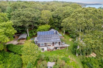 126 Border Road, House other with 2 bedrooms, 3 bathrooms and null parking in Vineyard Haven MA | Image 2