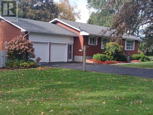 28 Southcrest Dr, Napanee, ON, K7R3K2 | Card Image