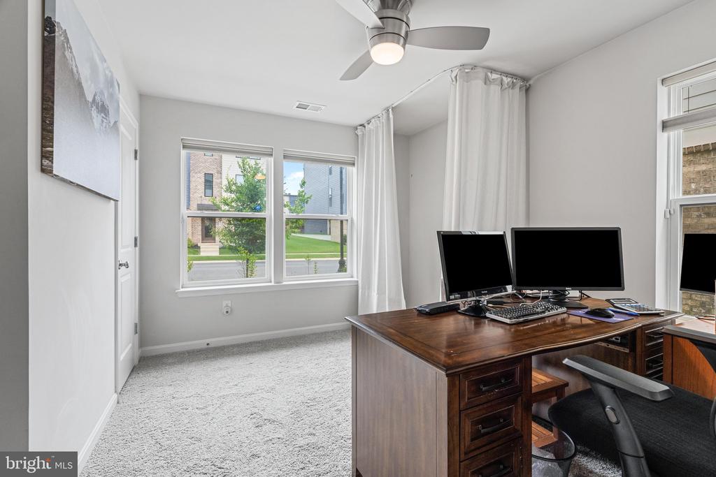 Residential Lease in FREDERICK 5