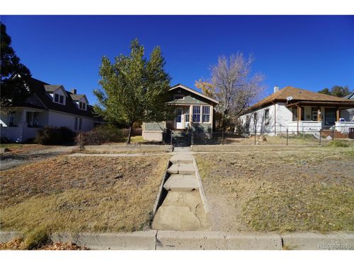 216 Indiana Ave, Walsenburg, CO, 81089-1532 | Card Image