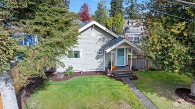 2327 Lexington Avenue, House other with 4 bedrooms, 3 bathrooms and null parking in Everett WA | Image 2