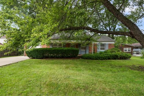 751 Twisted Oak Ln, Buffalo Grove, IL, 60089-1449 | Card Image
