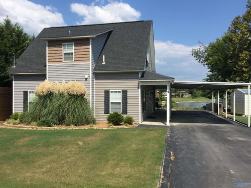 9 Breezeway Bay, Scottsboro, AL, 35769 | Card Image