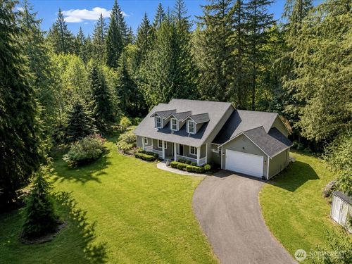 33606 NE Ne Lake Joy Rd, Carnation, WA, 98014-7125 | Card Image