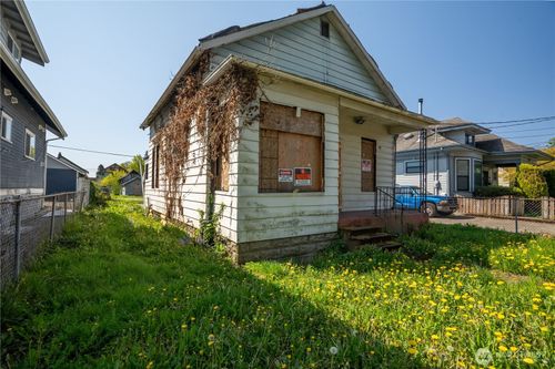 2030 S 7th St, Tacoma, WA, 98405-3013 | Card Image