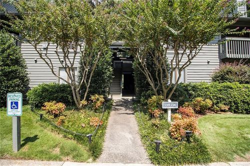 1315 Mcclelen Way, Decatur, GA, 30033-5611 | Card Image
