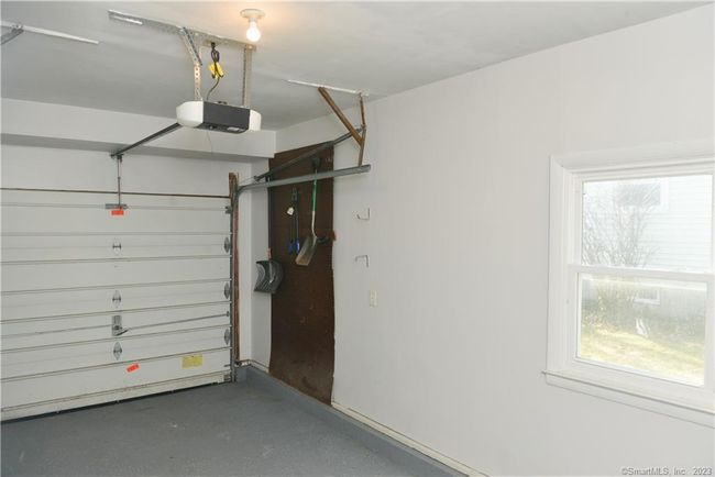 96 Harding St, House other with 3 bedrooms, 2 bathrooms and null parking in Wethersfield CT | Image 36