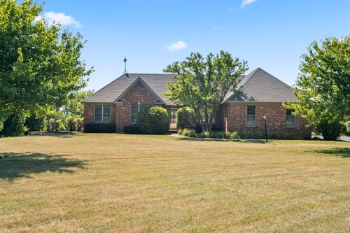 15785 N Gorham Ln, Wadsworth, IL, 60083-8804 | Card Image