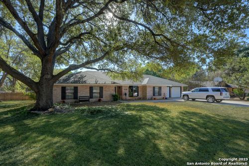 1229 Rapids Rd, New Braunfels, TX, 78130-3011 | Card Image