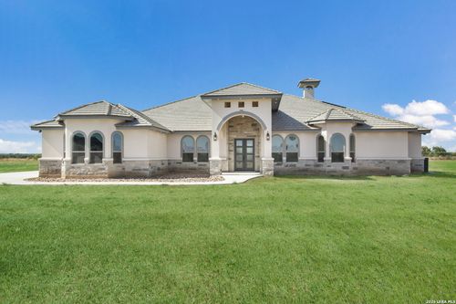 252 Venado Oaks, Castroville, TX, 78009 | Card Image