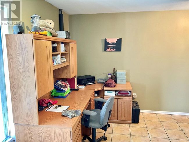 1715 Highway 33, House other with 3 bedrooms, 3 bathrooms and 1 parking in Rock Creek BC | Image 42