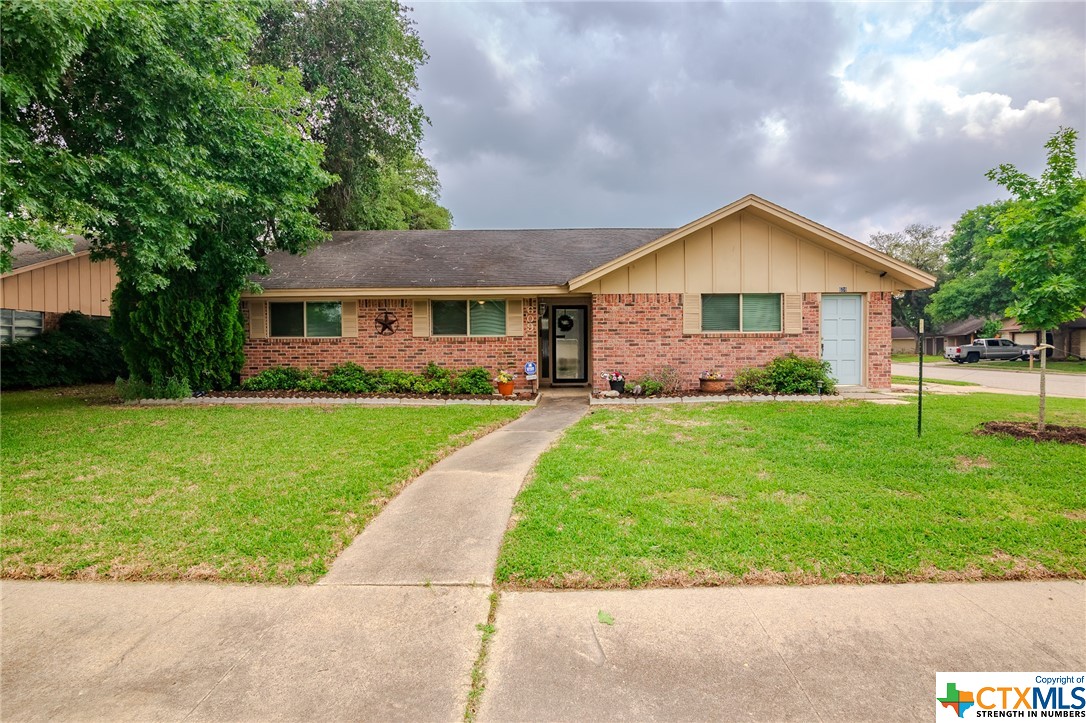 Shiloh Dr, Victoria, TX 77904