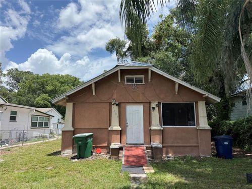 7703 N 17th Street, Tampa, FL, 33604 | Card Image