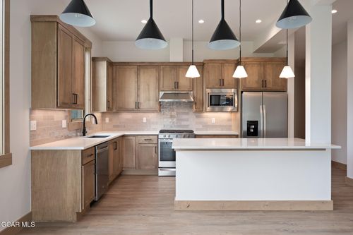 g103-96 Meadow Trl, Fraser, CO, 80442-5108 | Card Image