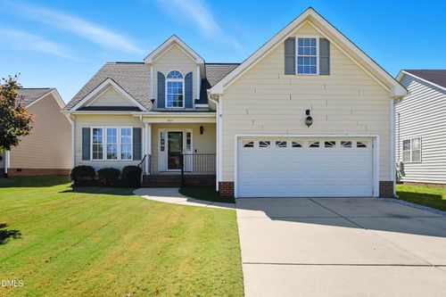 301 Santee Cir, Fuquay Varina, NC, 27526-1870 | Card Image