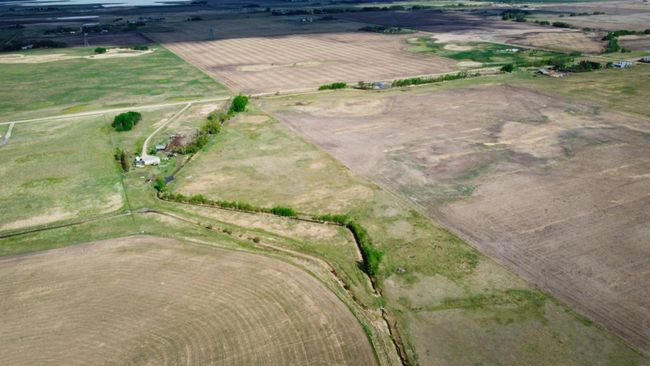 240141 Range Road 274, House other with 3 bedrooms, 1 bathrooms and 10 parking in Rocky View County AB | Image 12