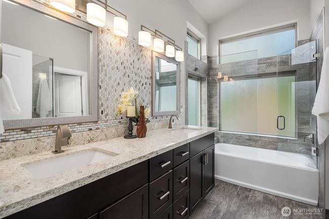 UNIT-101 - 17530 83 Rd Pl Ne, Townhouse with 3 bedrooms, 4 bathrooms and 2 parking in Kenmore WA | Image 23