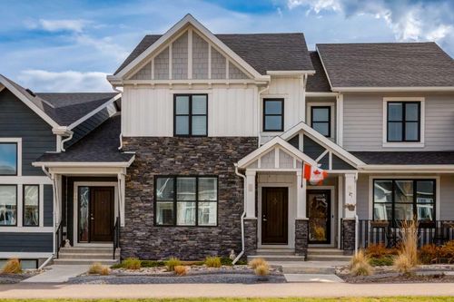 27 D'Arcy Boulevard, Okotoks, AB, T1S5S6 | Card Image