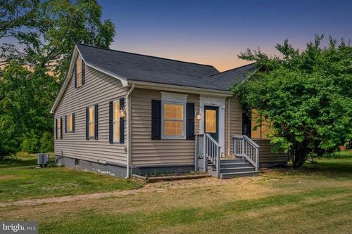 13832 Post Oak Rd, Spotsylvania, VA, 22551-5444 | Card Image