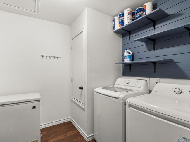 207 Katherine Dr, House other with 3 bedrooms, 2 bathrooms and null parking in Daingerfield TX | Image 19