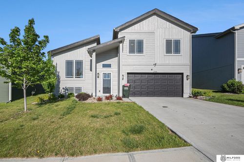 7914 N 113th Ave, Omaha, NE, 68142-1133 | Card Image