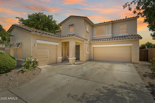 6627 S Garnet Way, Chandler, AZ, 85249-7259 | Card Image
