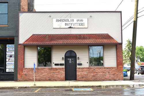 127 5th St, Minonk, IL, 61760-1287 | Card Image