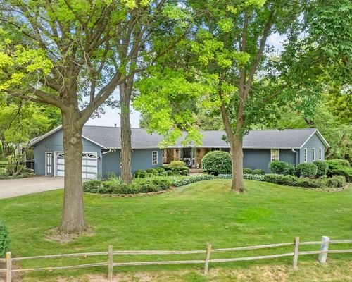 8625 N Byron Hills Drive, BYRON, IL, 61010 | Card Image