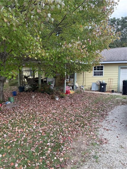 34 Jana Ln, Saint James, MO, 65559-9776 | Card Image