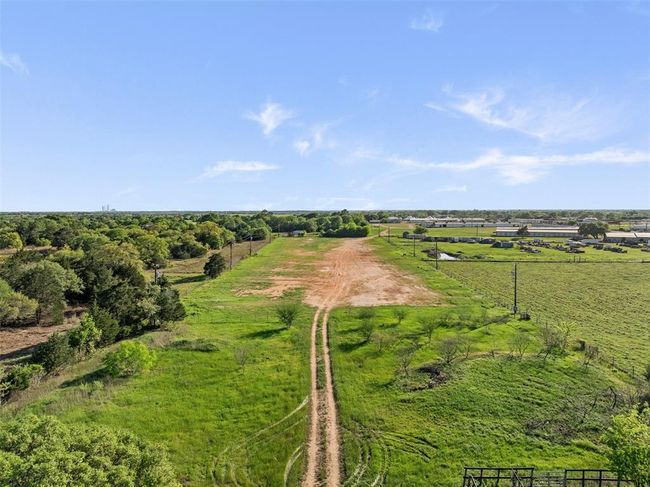 150 Huenefeld Ln, Home with 2 bedrooms, 3 bathrooms and 1 parking in Round Top TX | Image 34
