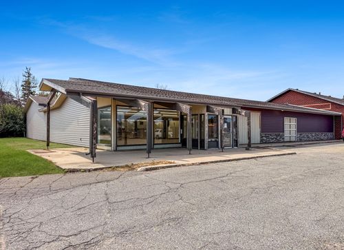 849 10th St, Worthington, MN, 56187-2726 | Card Image