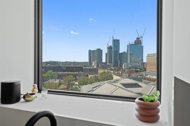 Kitchen View | Image 13
