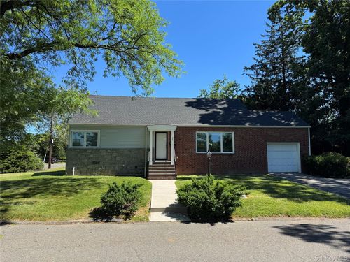 25 Alta Pkwy, Mount Vernon, NY, 10552-1503 | Card Image