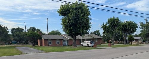 494 Tenth St, Crossville, TN, 38555-4106 | Card Image