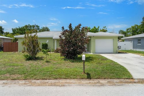 9812 51st Ave N, St Petersburg, FL, 33708-3640 | Card Image