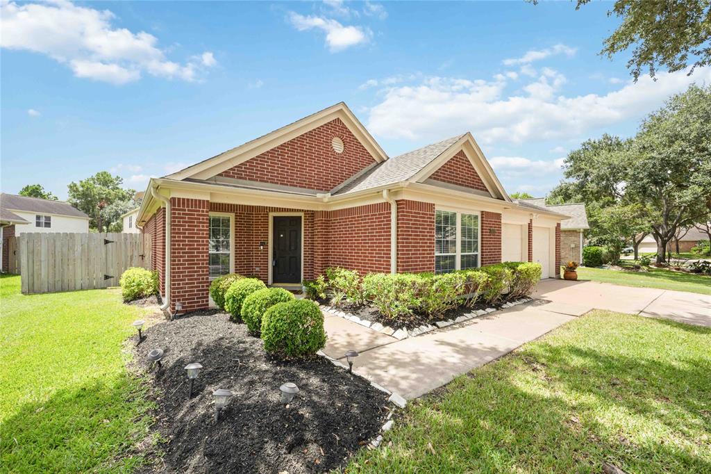 Bannon Field Ln, Richmond, TX 77407