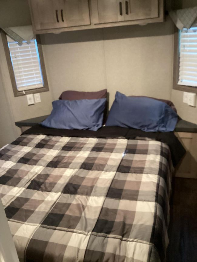 Owners bedroom main level | Image 34