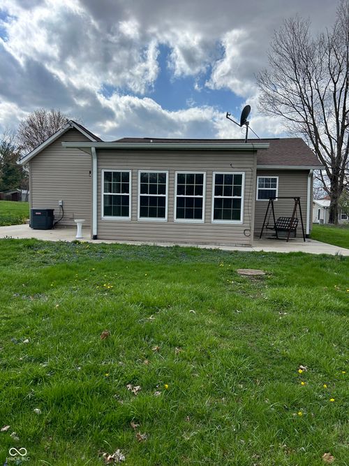 6389 Forrest St, Quincy, IN, 47456-9457 | Card Image