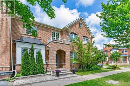 2300 Bur Oak Ave, Markham, ON, L6E1L8 | Card Image