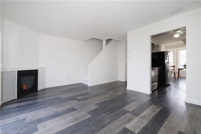 13 - 10 Millcreek Rd, Townhouse with 3 bedrooms, 2 bathrooms and 1 parking in Cambridge ON | Image 11