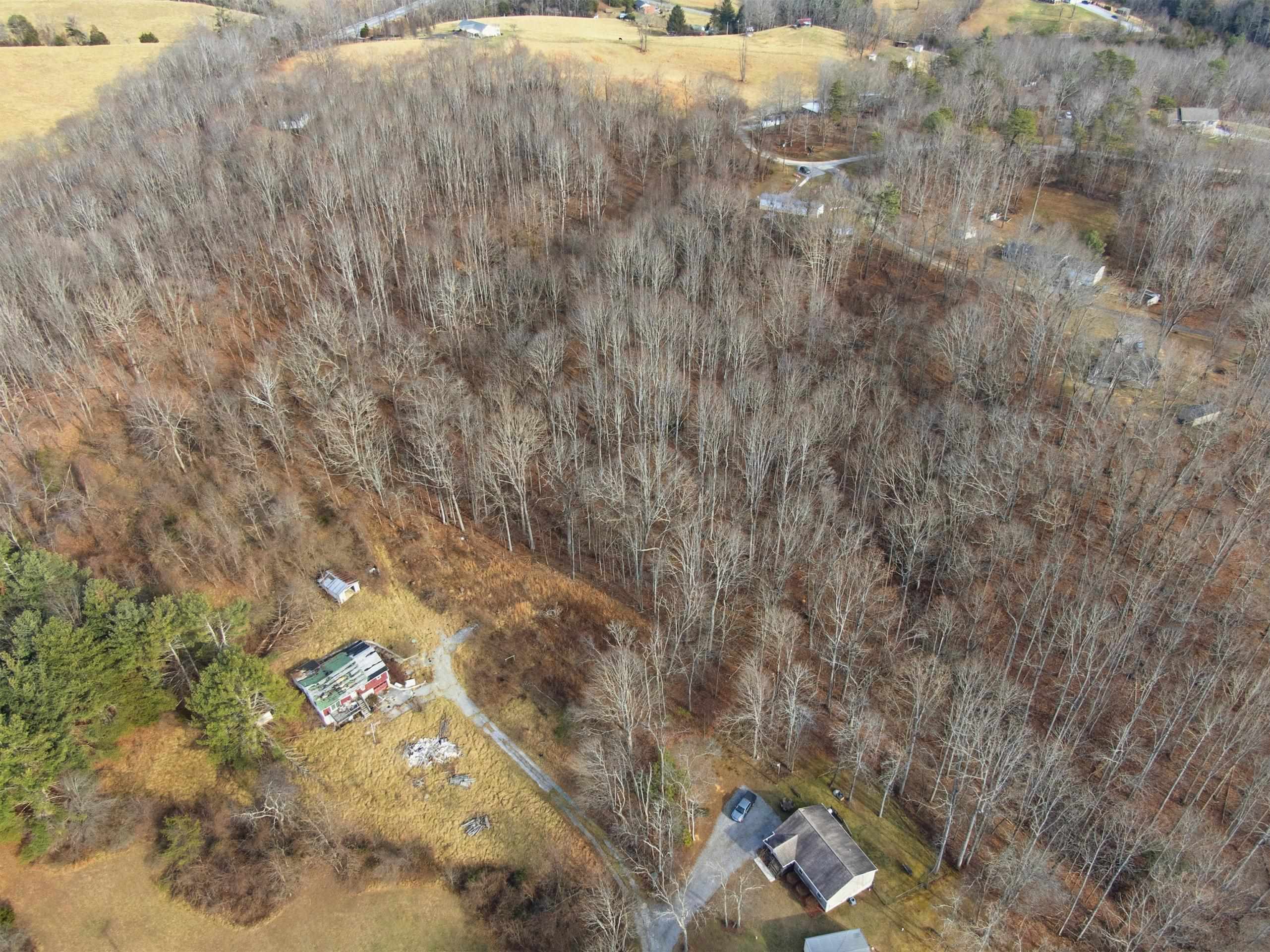 Land in Christiansburg 4