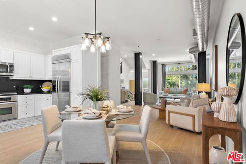 14-5350 Playa Vista Dr, Playa Vista, CA, 90094-2123 | Card Image