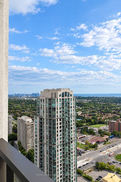 3306-36 Elm Dr W, Mississauga, ON, L5B0N3 | Card Image