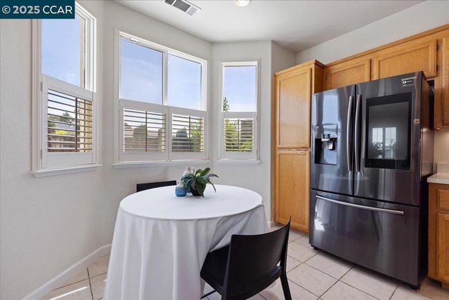 318 Titan Way, House other with 4 bedrooms, 3 bathrooms and 5 parking in Hercules CA | Image 15